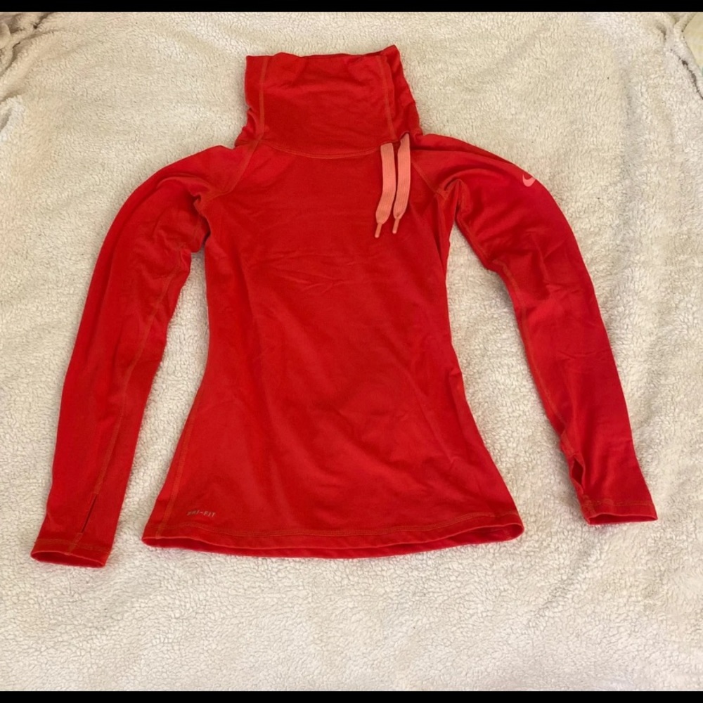 Nike Dri Fit adjustable turtleneck long sleeve top